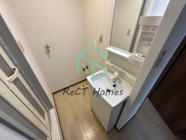 ウィンディア玉手の洗面所