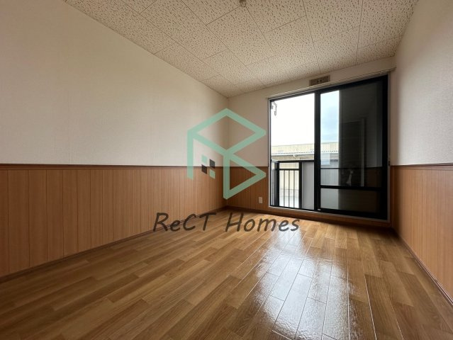 ウィンディア玉手の居間・リビング