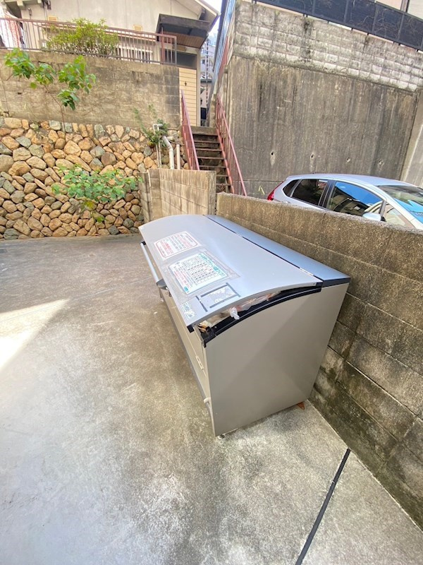 ラ・フォルム宝塚湯本町の外観