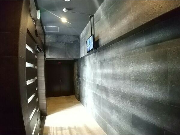 ラ・フォルム宝塚湯本町の外観