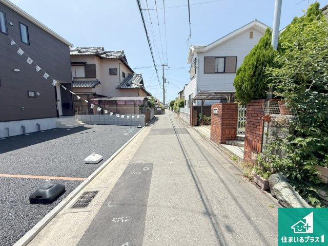和歌山市和歌川町　第1期　新築一戸建ての前面道路含む現地写真|車通りの少ない前面道路！お子様がいらっしゃるご家族でも安心！