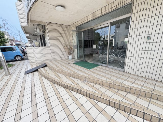 サンシティアサヒのエントランス