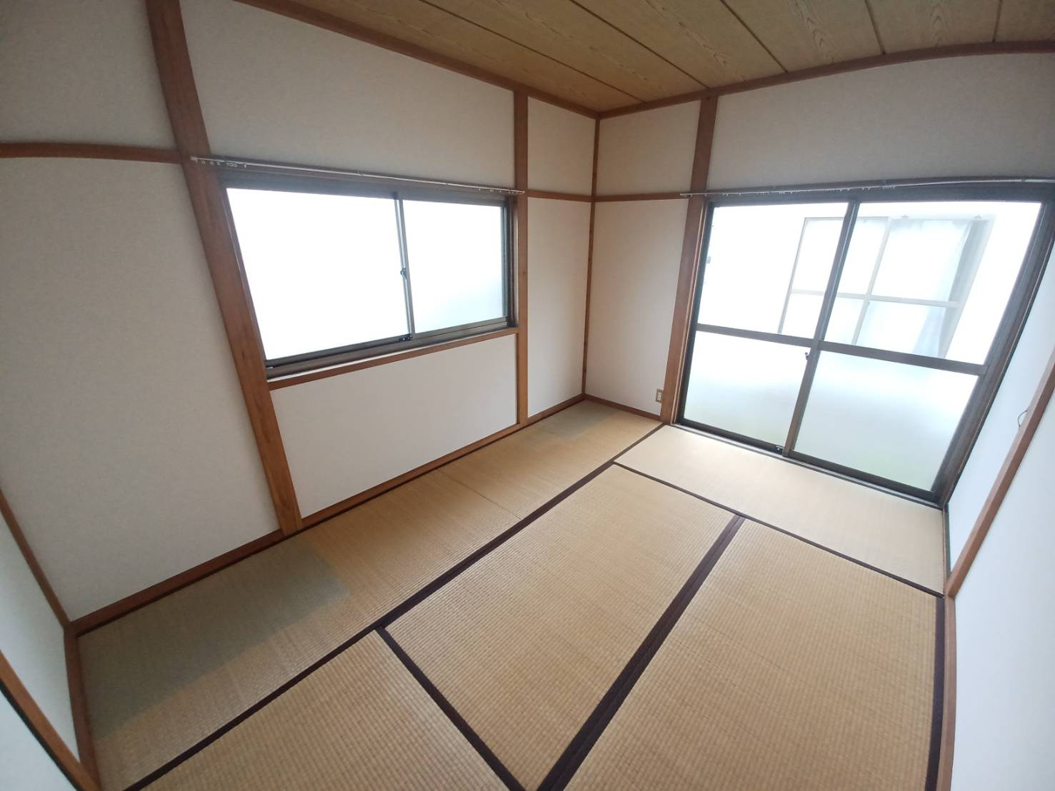 金成　善行戸建の和室