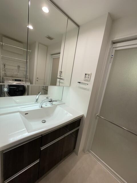 【独立洗面台】