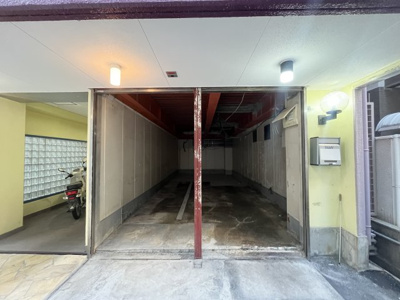 【エントランス】 | ヒルズコート海岸通