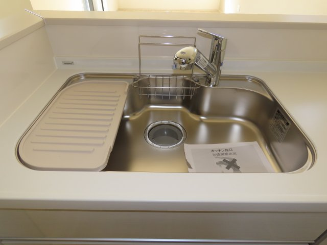 坂戸市千代田新築戸建のキッチン
