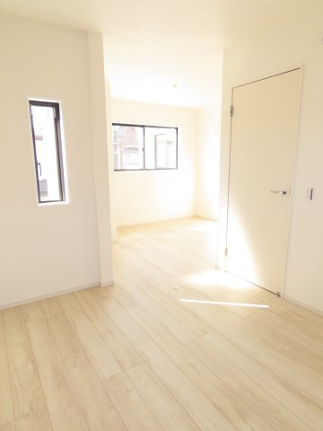 坂戸市千代田新築戸建の洋室