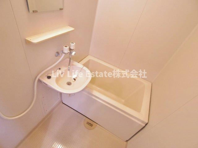 コーポカンノの浴室