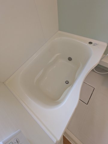 ウィングコートの浴室