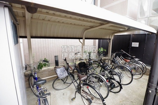 パルテンツァのその他共用部分|駐輪場