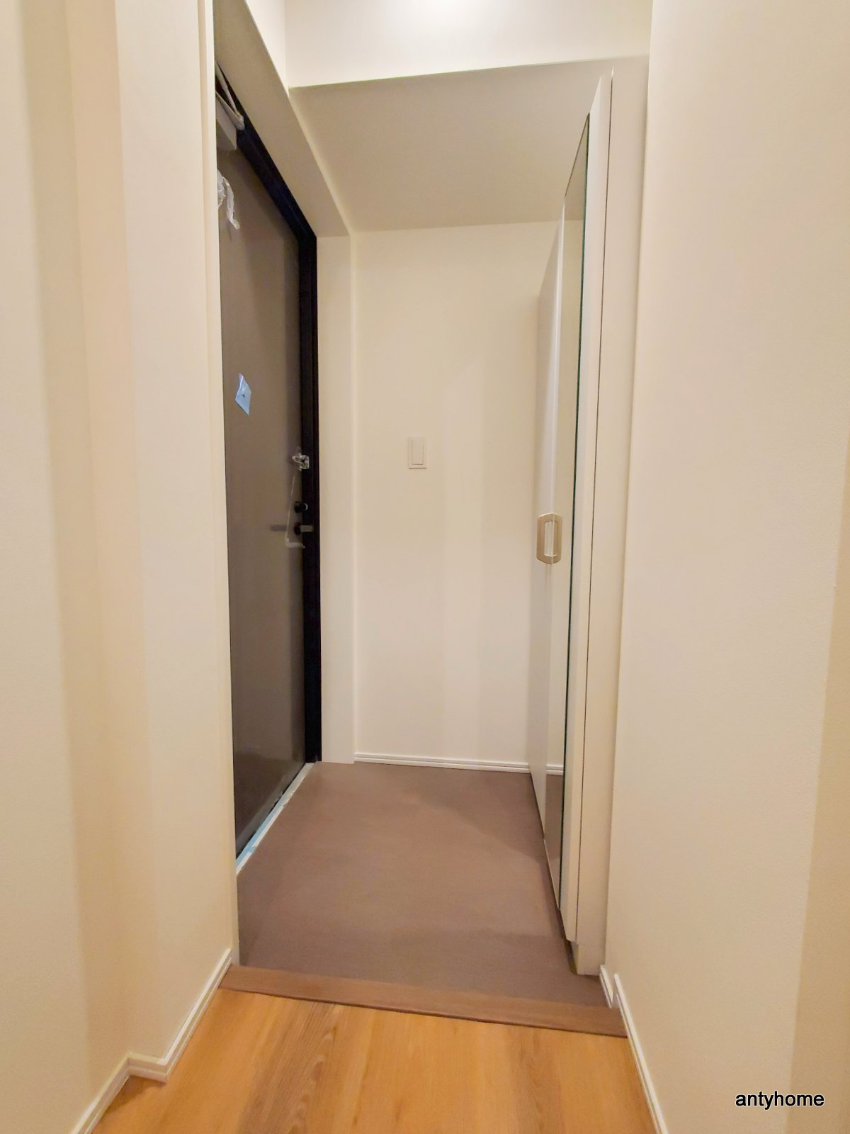 iCube森ノ宮 仲介手数料無料の玄関