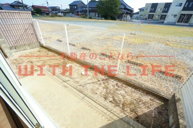 ティファニー【キャッシュバック対象物件】のバルコニー|バルコニー付きです