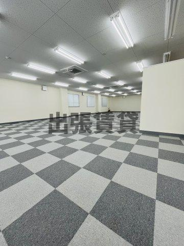 事務所！！チケン錦ビルの内装