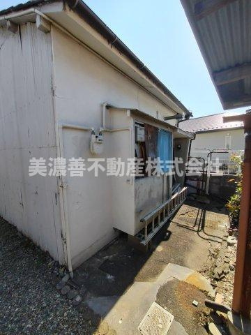 ６４４０６　岐阜市鏡島西土地の外観
