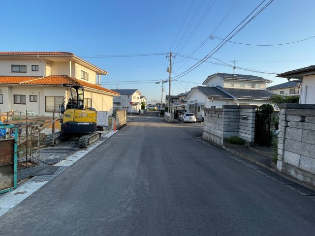 新築戸建・建売　町庭坂字一本杉　GRAFARE　全4棟の前面道路含む現地写真