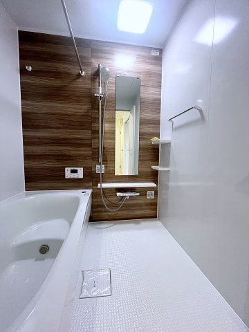 新築戸建・建売　町庭坂字一本杉　GRAFARE　全4棟の浴室