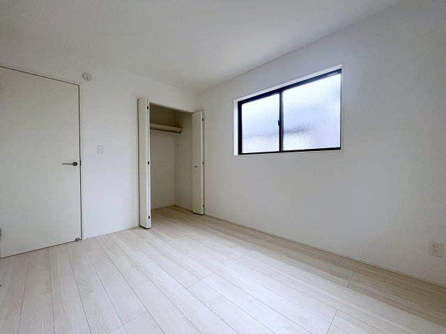 新築戸建・建売　町庭坂字一本杉　GRAFARE　全4棟の洋室