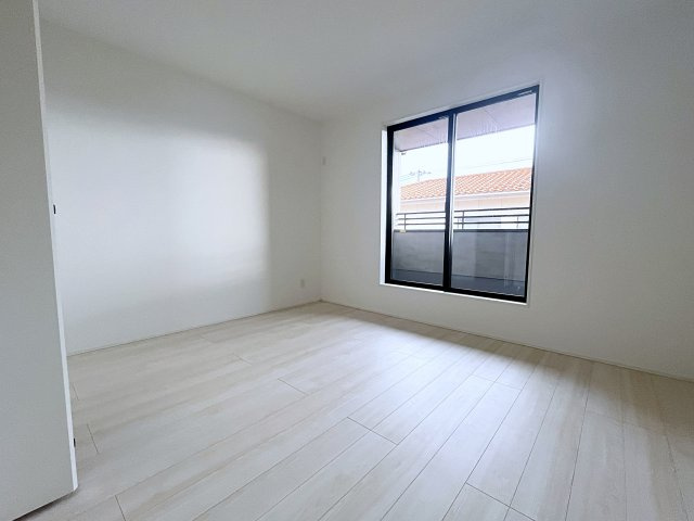 新築戸建・建売　町庭坂字一本杉　GRAFARE　全4棟の洋室