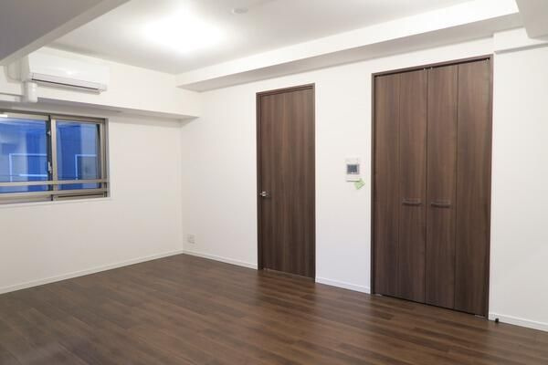 ＴＨＥ　ＰＡＬＭＳ錦糸町の居間・リビング