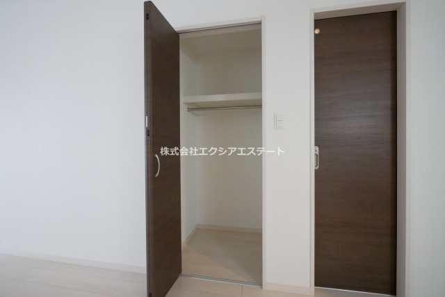 F asecia Notosの収納