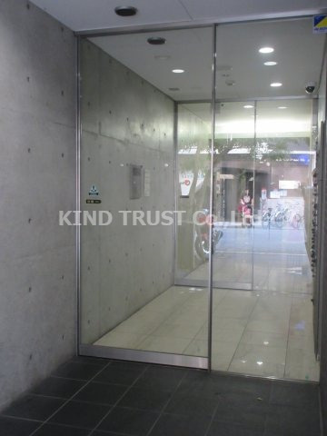 カーサリック同心のエントランス|毎日通るエントランスはこのようになっています