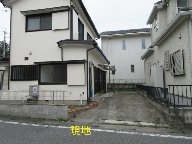 中古戸建　嵐山町大字川島1568-18（リフォーム住宅）の駐車場