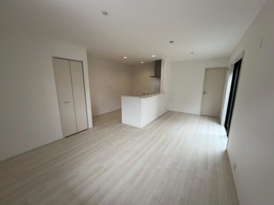 【居間・リビング】 | 神陵台2号棟