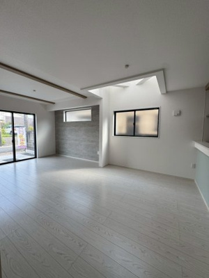 【居間・リビング】 | 名東区大針1期(全5棟) | キャンペーン対象物件です♪詳細は弊社ホームページもしくはスタッフまでお気軽にお問合せ下さいませ♪ お役に立てる自信があります♪