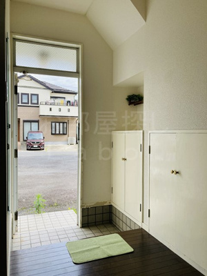 【玄関】 | マリーノエル高田