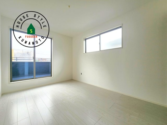 菊池郡大津町大字室第12-2棟（11号棟）　の洋室|採光良好な洋室は全居室、複層ガラスの遮熱効果と断熱効果で、一年中快適に過ごせます。