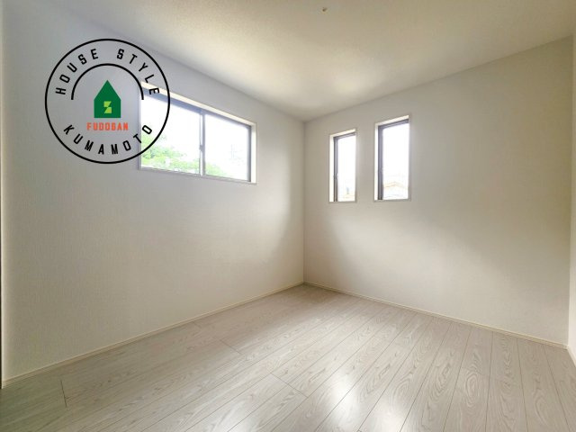 菊池郡大津町大字室第12-2棟（11号棟）　の子供部屋|穏やかな光が差し込む室内には、穏やかな時間が流れます。