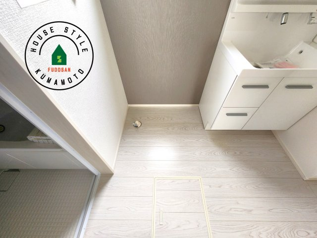 菊池郡大津町大字室第12-2棟（11号棟）　のランドリースペース|ランドリースペースとなります。広々して有効的にご使用できます。 