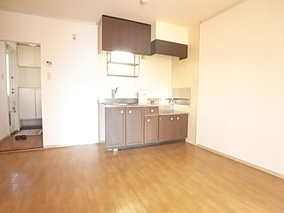  | レジデンス小林