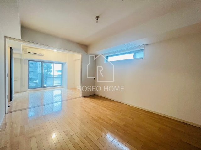 パウゼ堺筋の居間・リビング|同マンション別部屋：参考写真