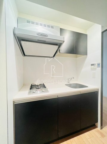 パウゼ堺筋のキッチン|同マンション別部屋：参考写真