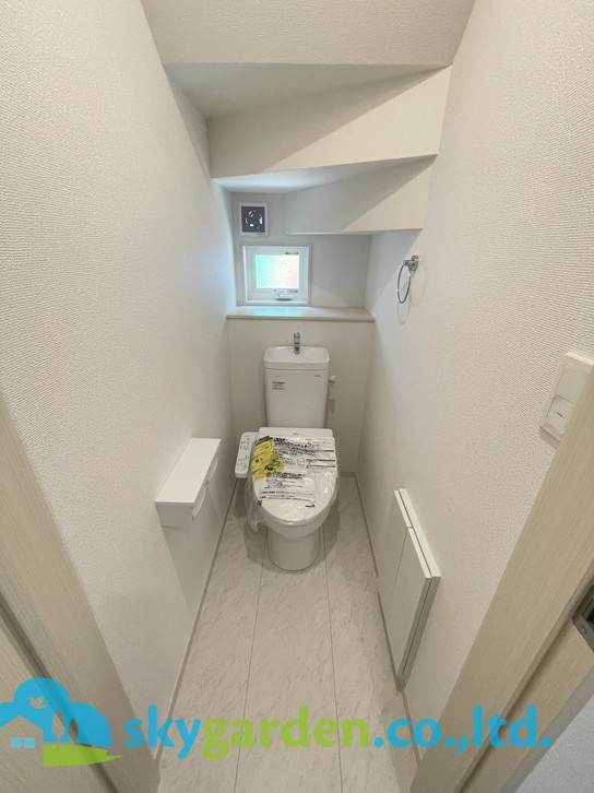 茅ヶ崎市今宿　新築戸建　全8棟8号棟のトイレ