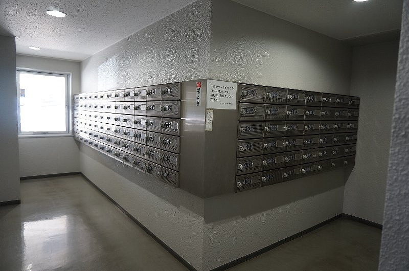 グランドハイツ城山のその他共用部分|集合郵便受け