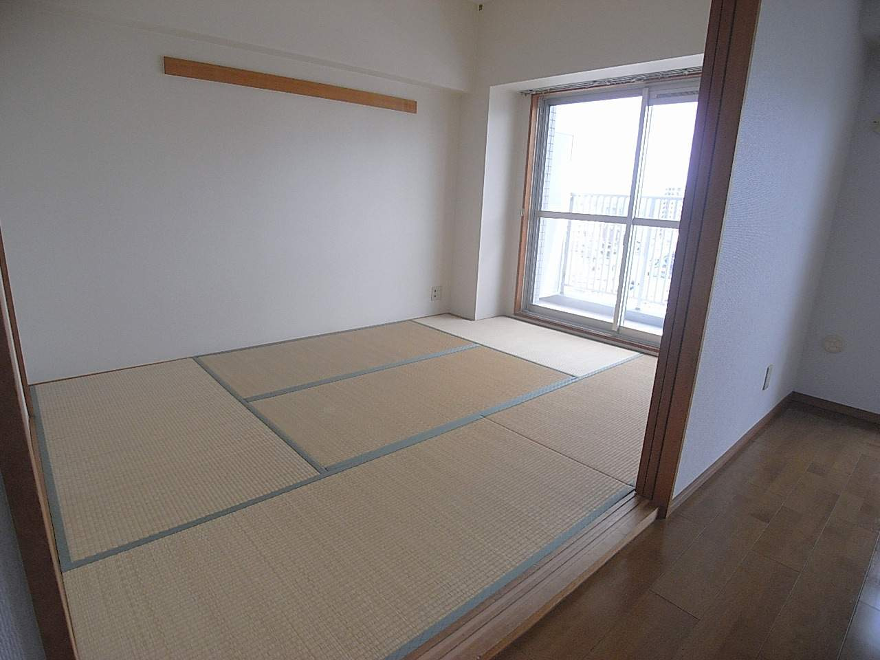 グランドハイツ城山の和室