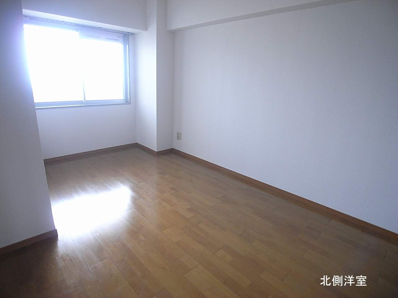 グランドハイツ城山の洋室