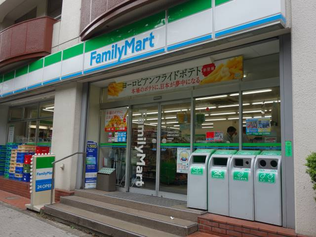 トップルーム新宿公園第2の周辺