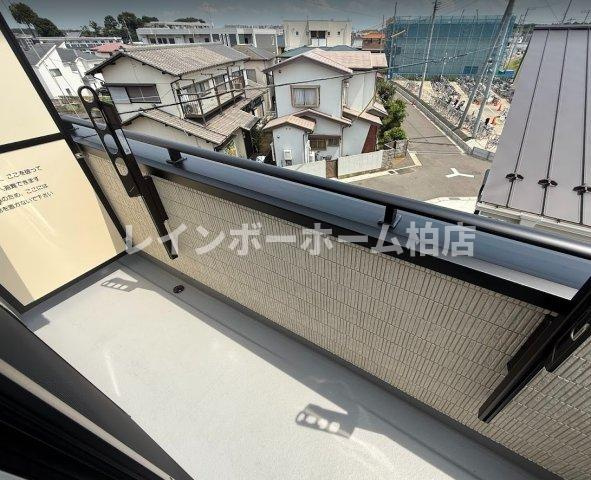 特典：仲介手数料が無料です!!のバルコニー|陽当たり良好なバルコニーです
