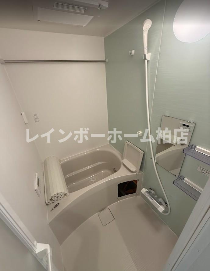 特典：仲介手数料が無料です!!の浴室|落ち着いた空間のお風呂です