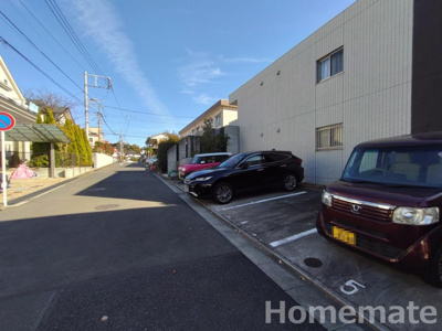 【駐車場】 | メゾン　リヴェール