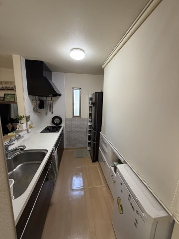 中古戸建　岐阜市旦島中町2丁目　平成27年築のキッチン