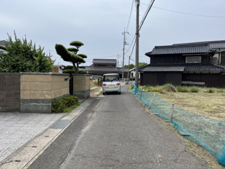 【前面道路含む現地写真】