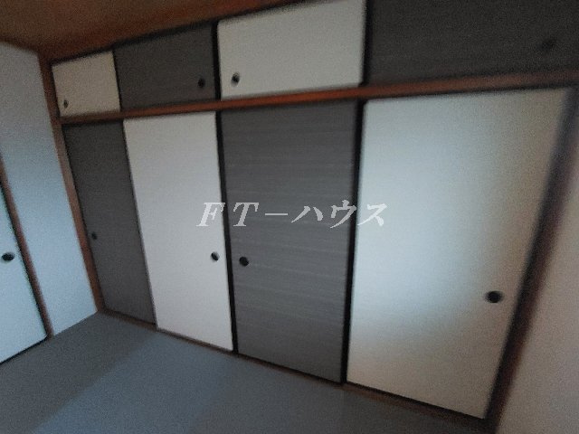 スカイハイツ窪田の和室