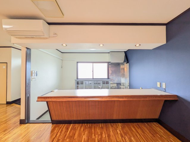 大堂ビルの居間・リビング