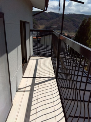 【バルコニー】 | 川岸中１丁目貸家 | 2階バルコニー