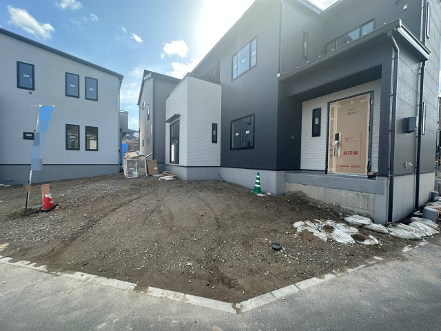 安佐南区伴東8丁目 No.2の居間・リビング|17帖の広々としたLDK☆