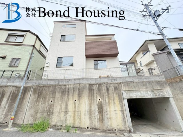 「堀込車庫」「LDK18帖以上」玉津町二ツ屋 築16年の外観
